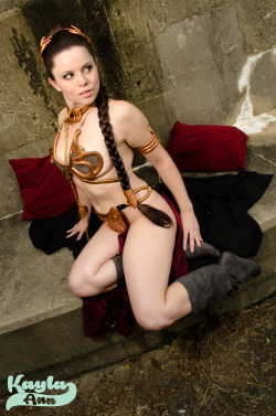 hottestcosplayer:  New Star Wars trailer means we need to showcase this incredible hot Slave Princess Leia. See more of her work here https://www.facebook.com/KaylaAnnCosplay 