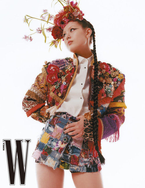 stylekorea:Kim Hana for W Korea March 2021. Photographed by Pak Bae