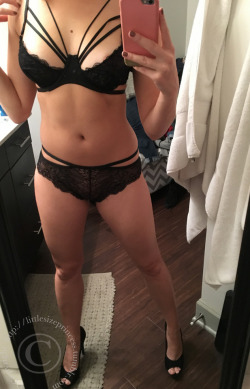 littlesizeprincess: It is a week of legs!!!! Who wants to run there tongue from the tips of my toes to the tip of my cit.   God&hellip; still can not get over how long my legs look! 