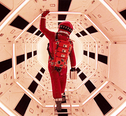 bongjoonsho:2001: A SPACE ODYSSEY (1968) dir. Stanley Kubrick