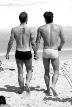 gay couple su We Heart It. http://weheartit.com/entry/54157188/via/ciapciarapcia