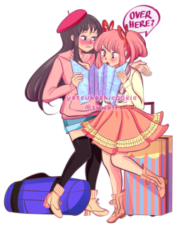 yatsuhashicookie:  HAPPY BELATED BIRTHDAY castellla !!!DEV IS HAVING A GREAT TIME ABROAD SO WHY NOT TRAVEL MADOHOMUS!!! based off these really cute cards!! this weekend getaway is perfect for homura to make her move but will she have the guts to do so