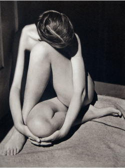 Nude, Edward Weston