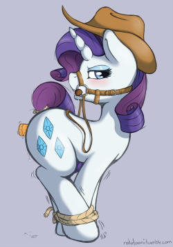 That&rsquo;s not how you play rodeo, silly pony. Not sure what she&rsquo;s more pissed at, being exposed like that or having to wear that completely unfashionable hat. Drawn as a break between working on the pictures for the wedding themed set.