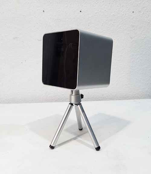 Petcube camera on a mount