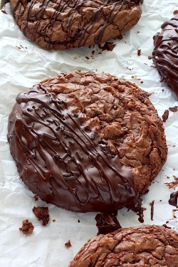 fullcravings:  Chocolate Glazed Double Chocolate Chip Cookies