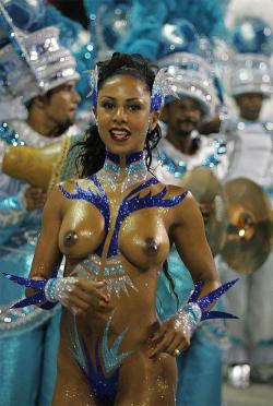 festivalgirls:  Are there any good Brasil “Carnival” subreddits? Searching brings up nothing and the one I did find sucks. http://tiny.cc/cwqtiy