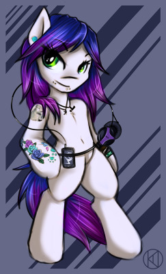 kairaanix:  Finally made myself a ponysona. Expect her to change her mane colour from time to time :)  NEW CRUSH