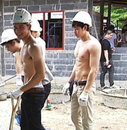 j-aime-asian-men:  Model construction workers huh 