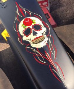 heart-like-a-wheel:  The finished product by @nefariouspinstriping 😍💀 #dragster #dragracing #girlswhorace #candyskull #skull #sugarskull #tattoo #pinstriping #rose #spade #hotrod #dragstalgia #santapod 