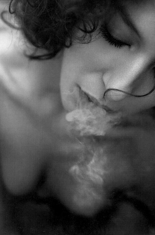 Smoke - Page 3 Tumblr_n80kjx7cmw1s407o1o1_500
