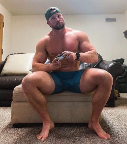 agentj99:My dad’s best friend didn’t know that the video game I loaned him was slowly turning him into my dumb obedient jock boy. This is how he dresses now at home and barely wears much else outside. 