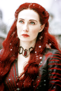 stormbornvalkyrie:  Melisandre | Game of Thrones 5.09 “The Dance of  Dragons” {x}