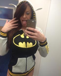 #lovethis #batman #hoodie #ears #cosplay #babes #batgirlcosplay #batgirl #auburn #knickers by leah__hanna