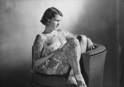 urhajos:  Inked before it was cool - Betty Broadbent, the ‘Tattooed Venus’ from the 1930s 