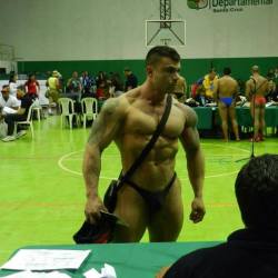 bodybuilers4worship:  alphamusclehunks:  SEXY, LARGE and IN CHARGE. Alpha Muscle Hunks.  http://alphamusclehunks.tumblr.com/archive  Is this the roid check in counter 