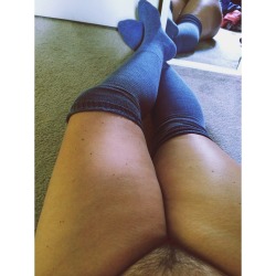 nowsthepast:  angelhafner:  &ldquo;Your thighs are heavenly.&rdquo; 😘💜  Natural