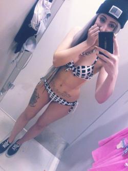 dimpsznaylee:  I ended up purchasing these swimmers, content (Y)