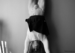B&amp;W gives a handstand gravitas&hellip; Particularly necessary when you are still semi-clothed.