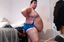 bigfattybc:  New singlet swell as a new bed! :D and room haha more pics to come please let me know what you think ^_^. i was kinda afraid to post more pics after the hateful comments i got last pic set..so be nice or just leave me alone &lt;3 thanks!!
