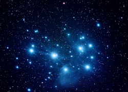 just&ndash;space:  Star cluster, Pleiades.  js