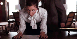 ropeandthings: The Secretary (2000) Maggie Gyllenhal, James Spader So much love in and for this movie   One of my faves