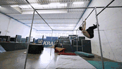 hello-tiger:  madgirlwithanxbox:  trinityice:  the hell is this Prince of Persia?  THE STUFF THESE GUYS ARE DOING IN VIDEO GAMES IS NOT POSSIBLE THEY SAID. IT’S NOT VERY REALISTIC THEY SAID. HA!  PARKOUR.HARDCORE PARKOUR. 
