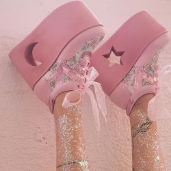 coquettefashion:    Pink Little Twin Stars star &amp; moon cutout platform sneakers    