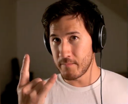 fischyplier:  This is a lucky image of Mark! If you want your day to rock and not suck then reblog this! Bless others on your dash! :D  Wow thank you I needed this bless blurp 
