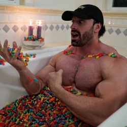 Bradley Martyn - Scruffy bodybuilder with a bath tub full of Sour Patch Kids&hellip;Fucking hell why not just combine kryptonite, a nuke, cyanide, bullets, and sunlight into one for something that would be less overkill on my weaknesses. 