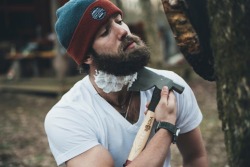 babybustershorts:scoutforth:This is Daniel Norris. He’s from Tennessee and is currently a pitcher for the Toronto Blue Jays. He shaves with an axe, lives in a van, loves Jesus, and drinks a lot of coffee. I’m swooning.