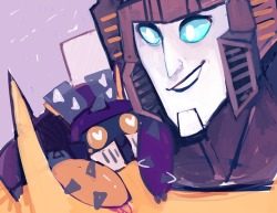 fiveboos:  A sunstreaker from the stream with a SMOL BOB!!!!!! I didnt really finish this all the way but i need to go to bed ;; 
