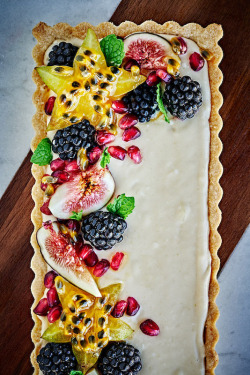 foodffs:  Lime Curd &amp; Mascarpone Fruit Tart - My favorite lime curd recipe elevated for any gathering, holiday, or afternoon tea in this lime curd &amp; mascarpone fruit tart. https://www.proportionalplate.com/lime-curd-mascarpone-fruit-tart/  #tart