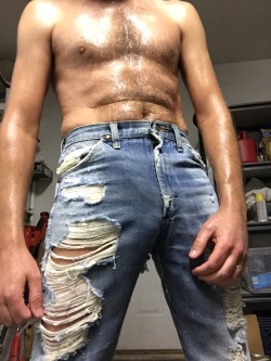stacheman76:  Wet and torn  HOT!!!!