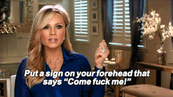 realitytvgifs:  me giving dating advice 