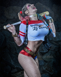 awesomeandsexycosplay:Harley Quinn (Suicide Squad) by Alyssa Loughran