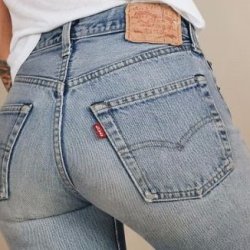maybe not a fetish but a deep love for denim and wearing them. https://t.co/BqiST0mFiq