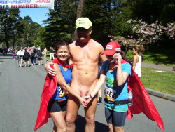 theoriginalnakedrunner:  Getting some helping hands and making friends as I parade my big cock, naked body at Bay to Breakers. 
