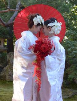 mingsonjia:   Japan hotel and temple join forces to offer gay and lesbian weddings Draped in wedding kimonos, standing in a Zen temple built in the 1590s, gay and lesbian couples have a new option for a commitment ceremony in Japan ACCORDING to the Deputy