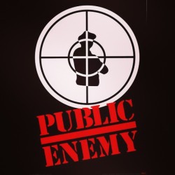 brickjohnson:  #InstaSize #publicEnemy #rapmusic #realhiphop #2black2strong  Fight the power