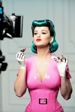 Katy Perry - Covergirl Katy Kat Collection. ♥