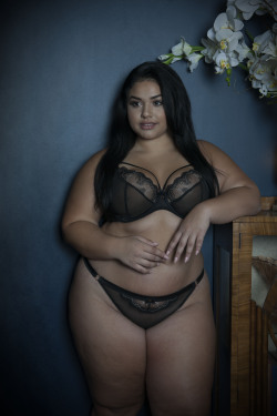 exclusivelyselectedlingerie:  Diana Sirokai for Scantilly by Curvy Kate ~ Please don’t remove the credits ♥   