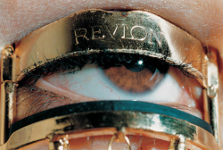 complexae:Revlon (1997), Elinor Carucci
