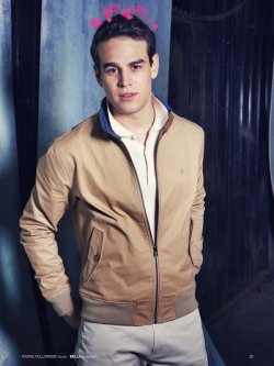 itscollinsuniverse:  Shadowhunters With Hearts. 7/? Alberto Rosende/Simon Lewis credit 