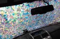 brown-wavyhair:  rahspy:  the first time a guy took me out to lunch, we decided to go to the carwash afterwards and we got the rainbow soap because its cool  omg 