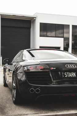 envyavenue:  Tony Stark’s Audi R8 | Photographer