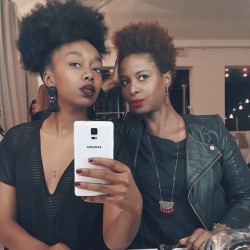 blackgirlsofparis:  Dark and lovely press conference, Paris. Two french black beauties with natural hairstyles.