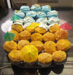   In honor of our new episode tonight, the Crewniverse is sharing a delicious CUPCAKE BEACH!!!! Watch out for super-heated sand! thx to Christy Cohen!!   
