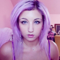 My hair is finally starting to grow and I only just noticed! :3 #me #lilac #hair #face