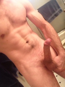 naked-straight-men:  Horny Straight Guys Naked at http://ift.tt/1mpB5S8